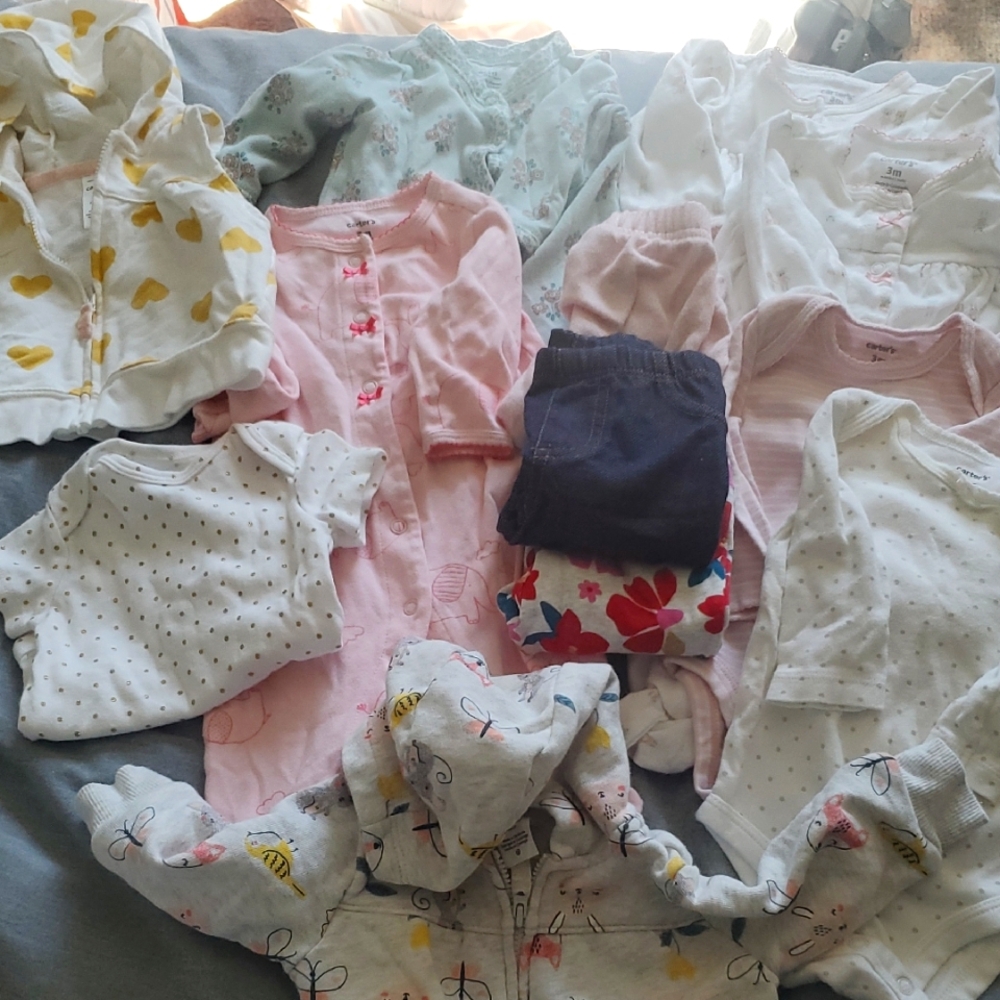 Newborn to 3 Month Girl Clothing Bundle